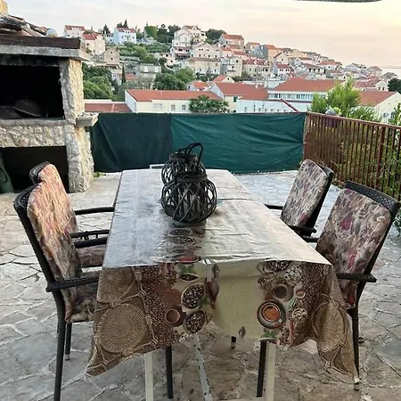 Studio Apartman Centar דירה